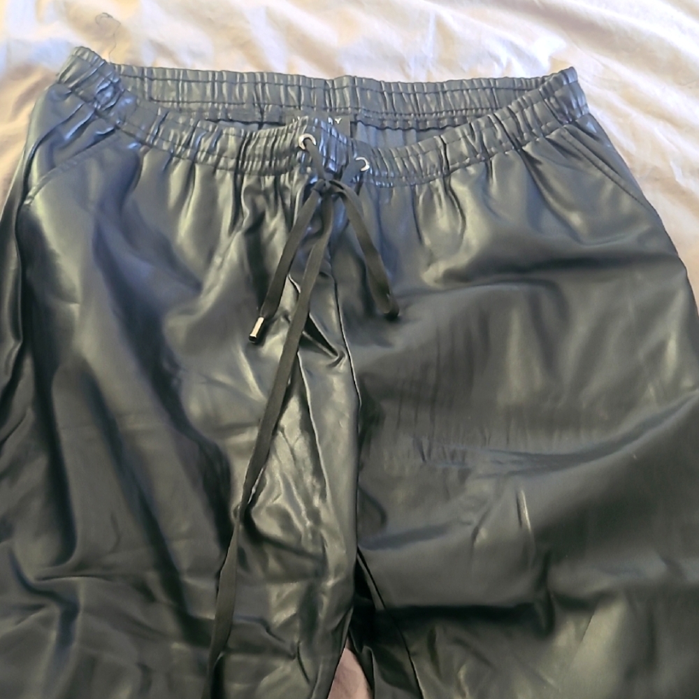 Shelli Segal Black Faux Leather Joggers